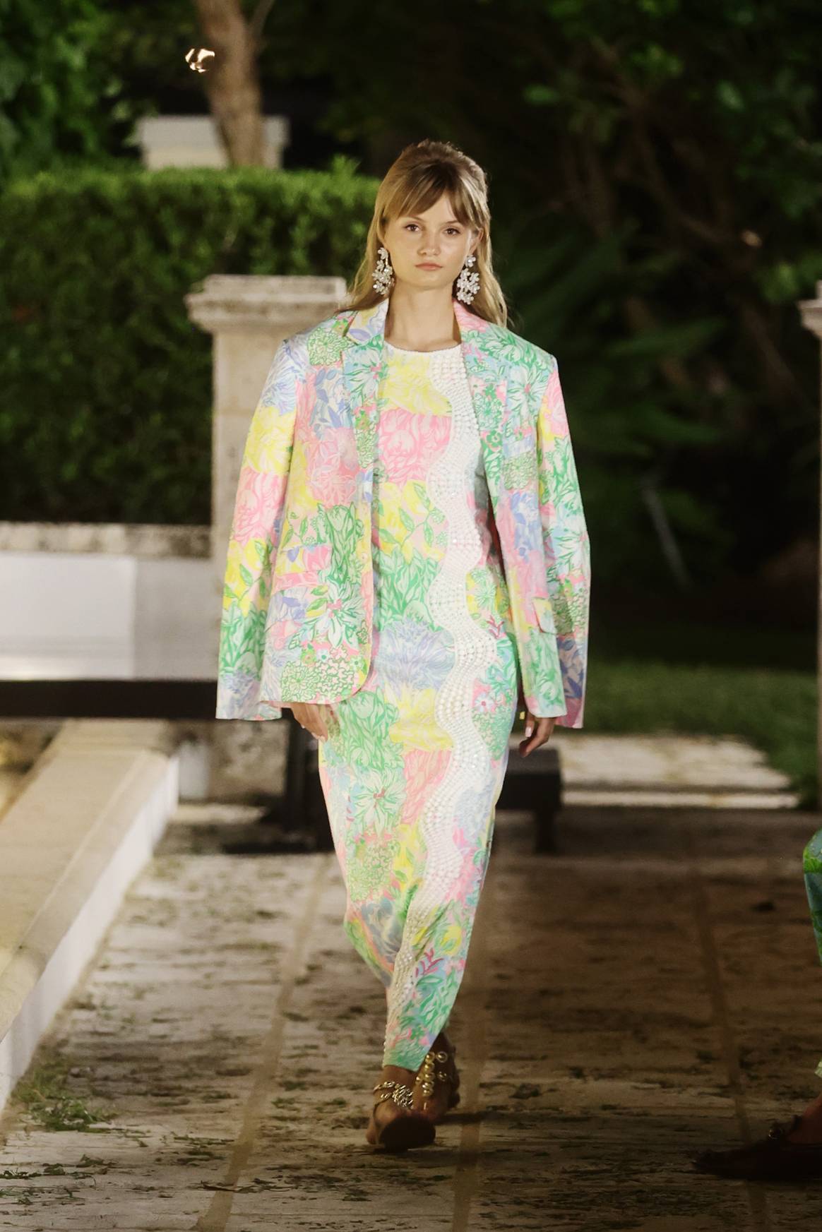 LILLY PULITZER CELEBRATES FIRST RUNWAY SHOW IN 20 YEARS, DEBUTING SPRING ’25 WOMEN’S