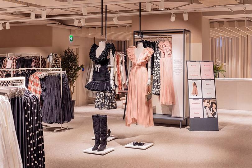 En images : le flagship H&M de Stockholm totalement rénové