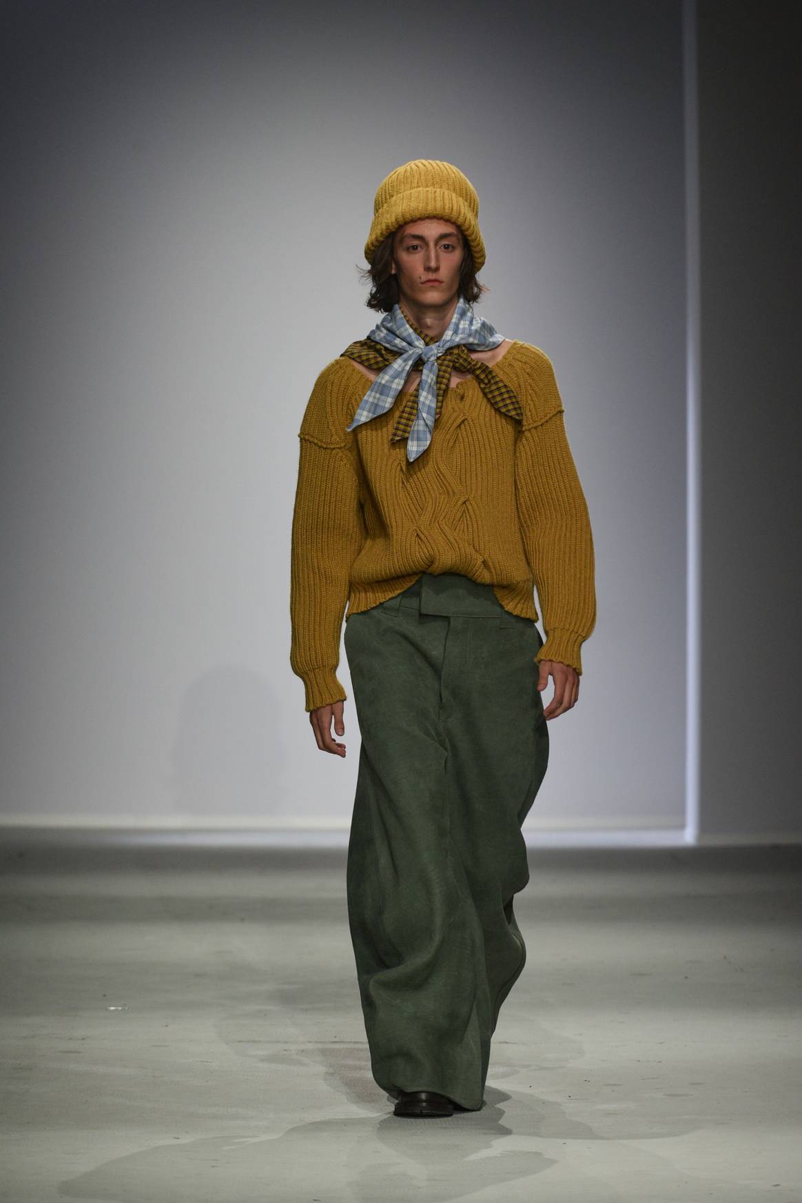 A look from Christian Piersimoni's collection at Istituto Marangoni Milan Best Of Fashion Show 2024.