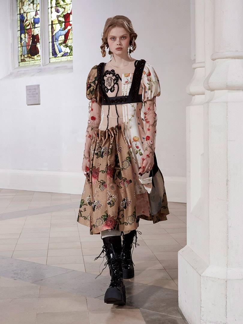 Beeld: Simone Rocha FW21, Catwalkpictures