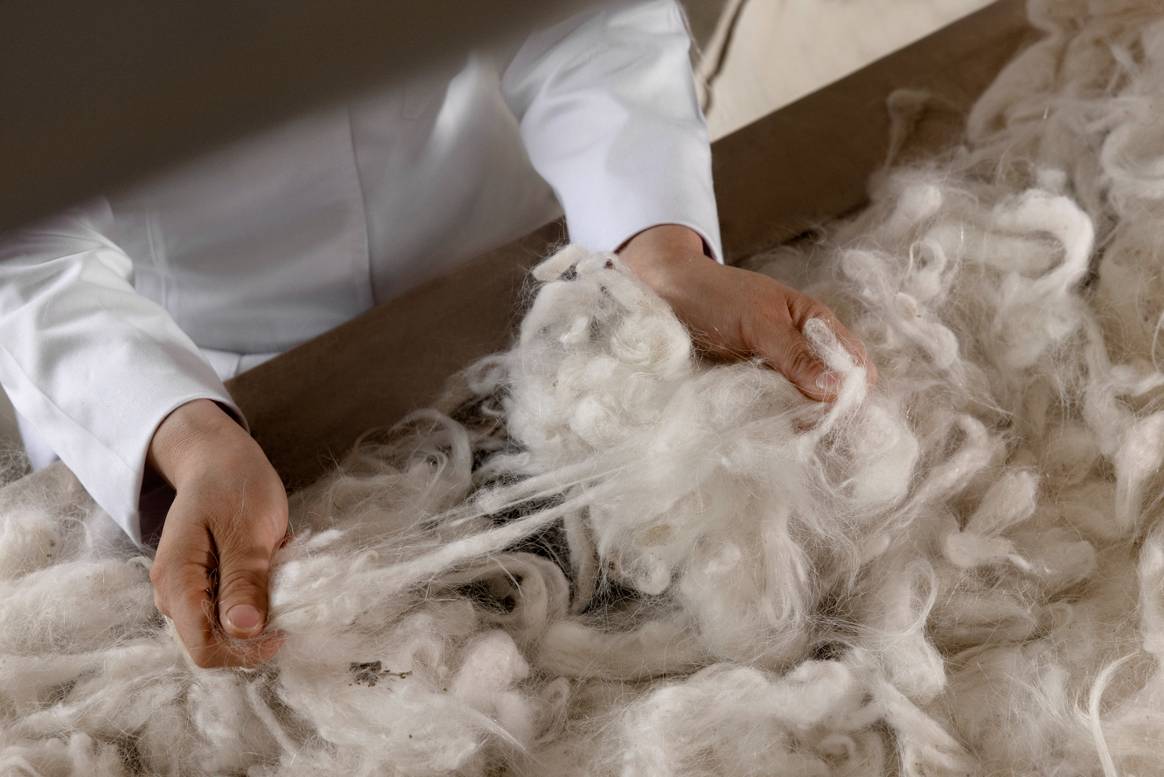 « Resilient Threads » Loro Piana