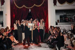 Jane Lushka toont AW23/24 collectie in Supperclub Amsterdam