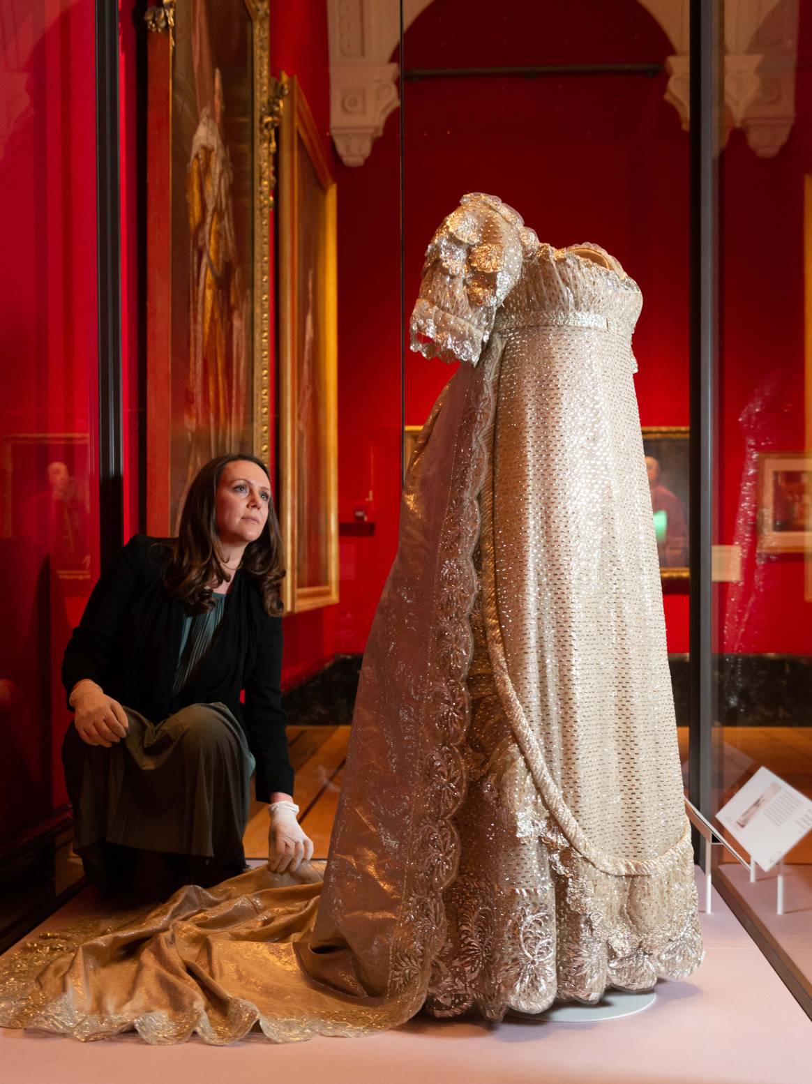 Image: Royal Collection Trust; Style & Society: Dressing the Georgians exhibition