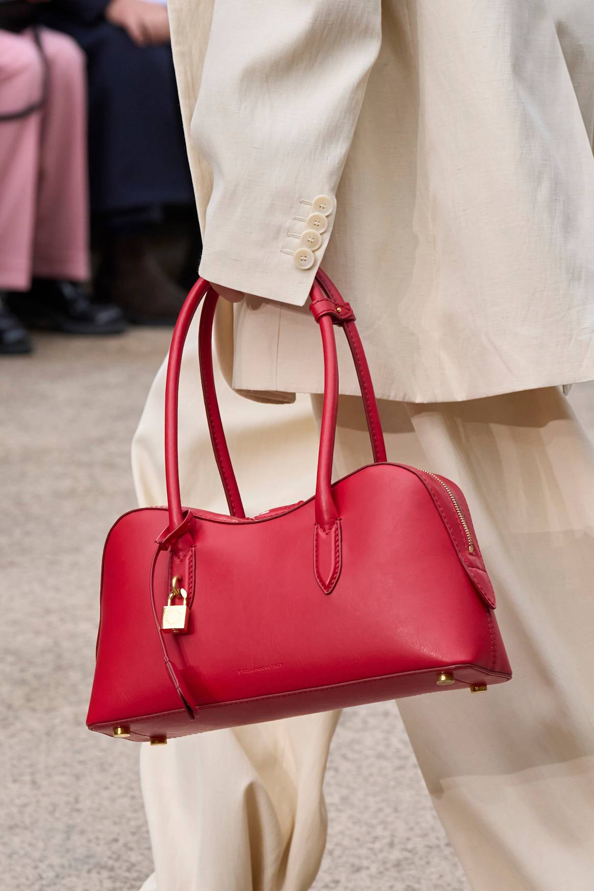 Credits: Stella McCartney SS25/©Launchmetrics/spotlight