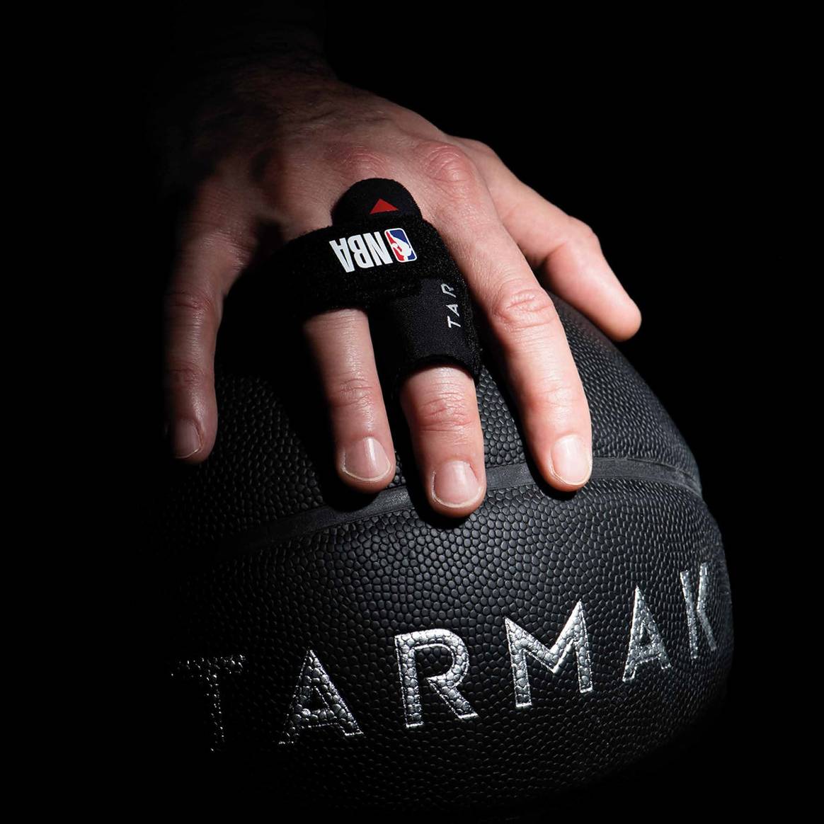 Decathlon presenta su primera colección oficial de la NBA