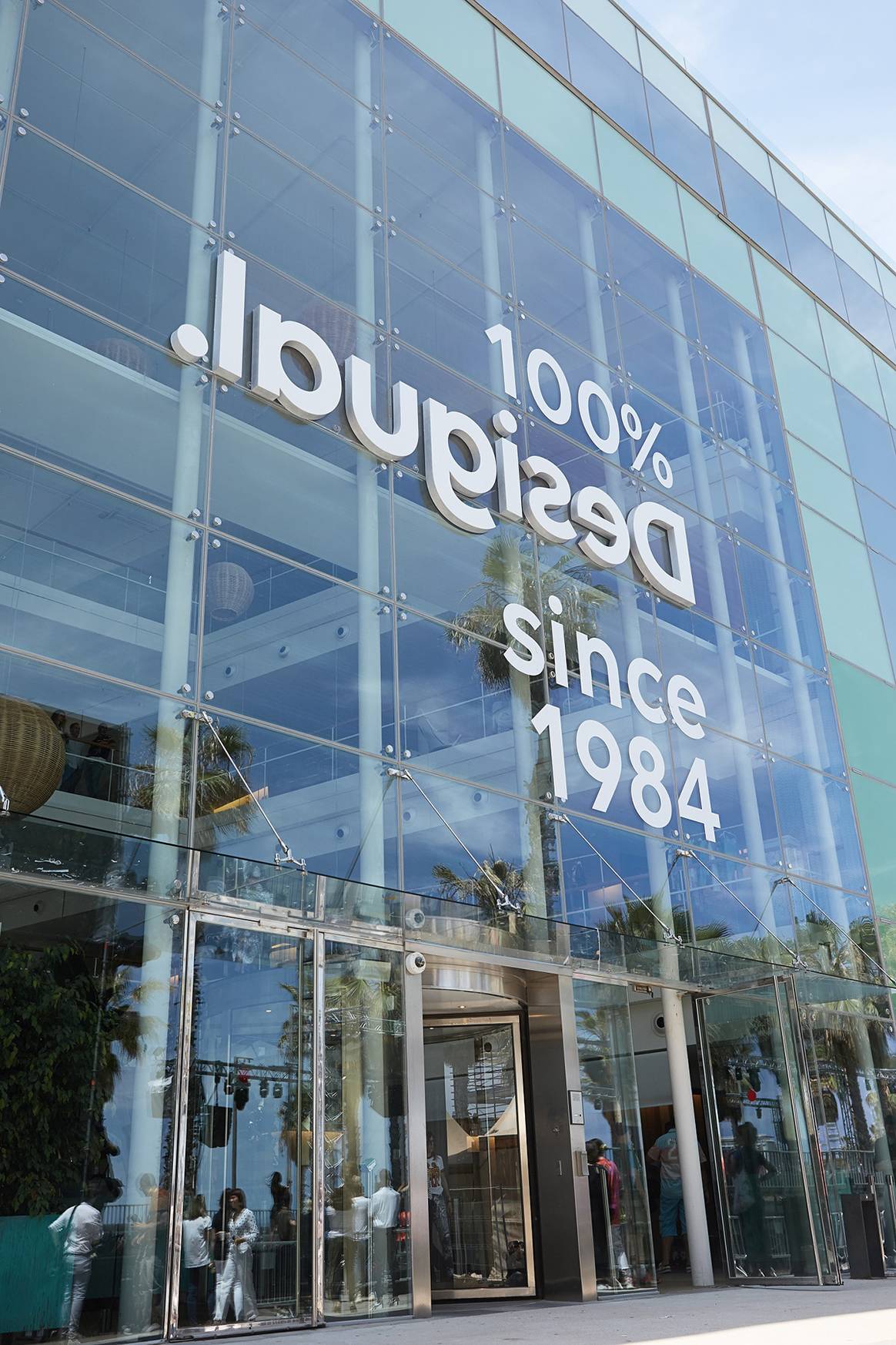 Photo Credits: Desigual, oficinas centras en Barcelona.