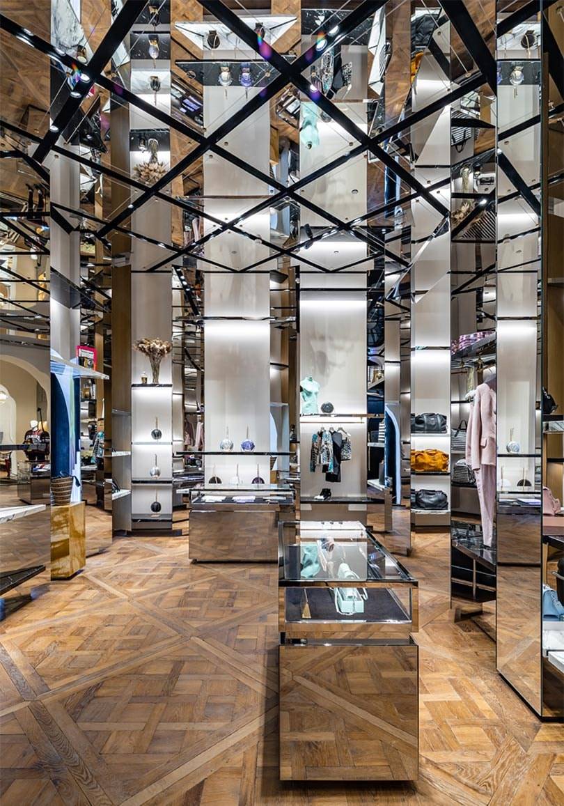 In beeld: het nieuwe winkelconcept van Balmain