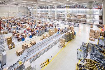 Galeria Karstadt Kaufhof und Fiege planen Ausbau des Logstikzentrums in Essen-Vogelheim