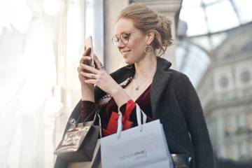 Instant-Shopping und wenig loyal: 5 Thesen zum Fashion-Kunden von Morgen