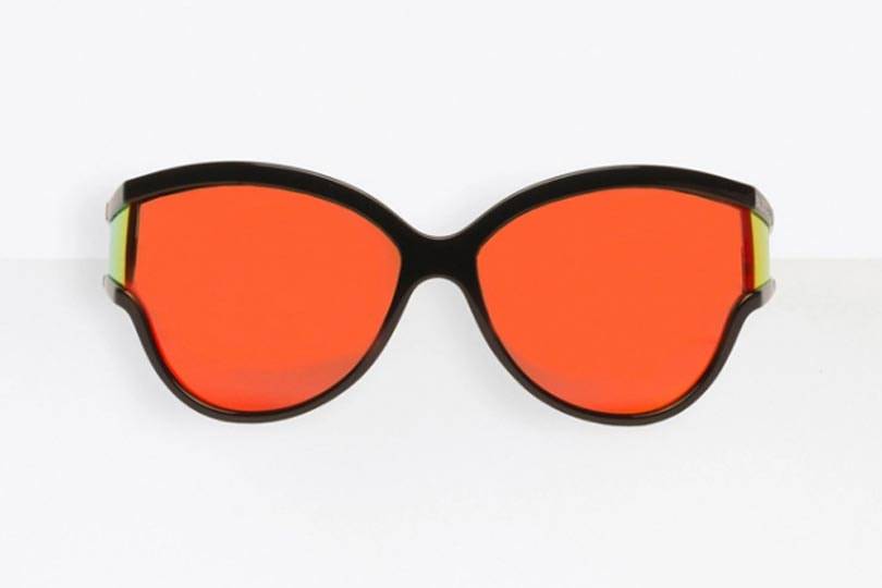 В Balenciaga впервые создали коллекцию очков совместно с Kering Eyewear
