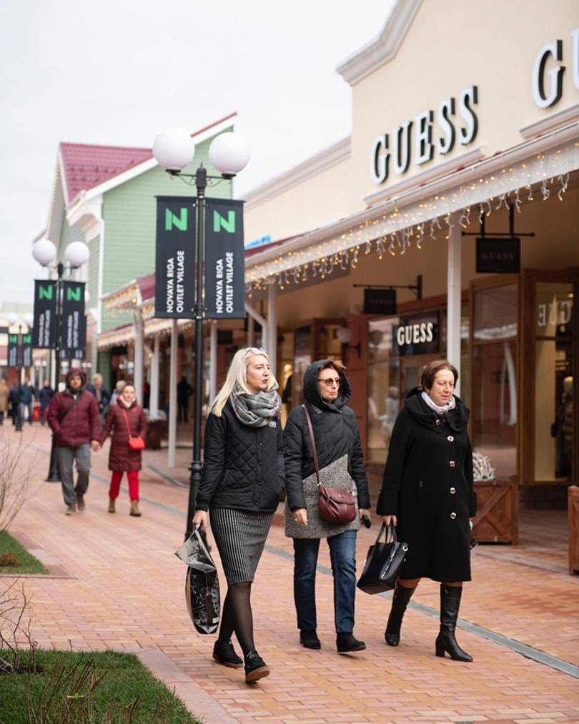 Открылся аутлет Novaya Riga Outlet Village - фото