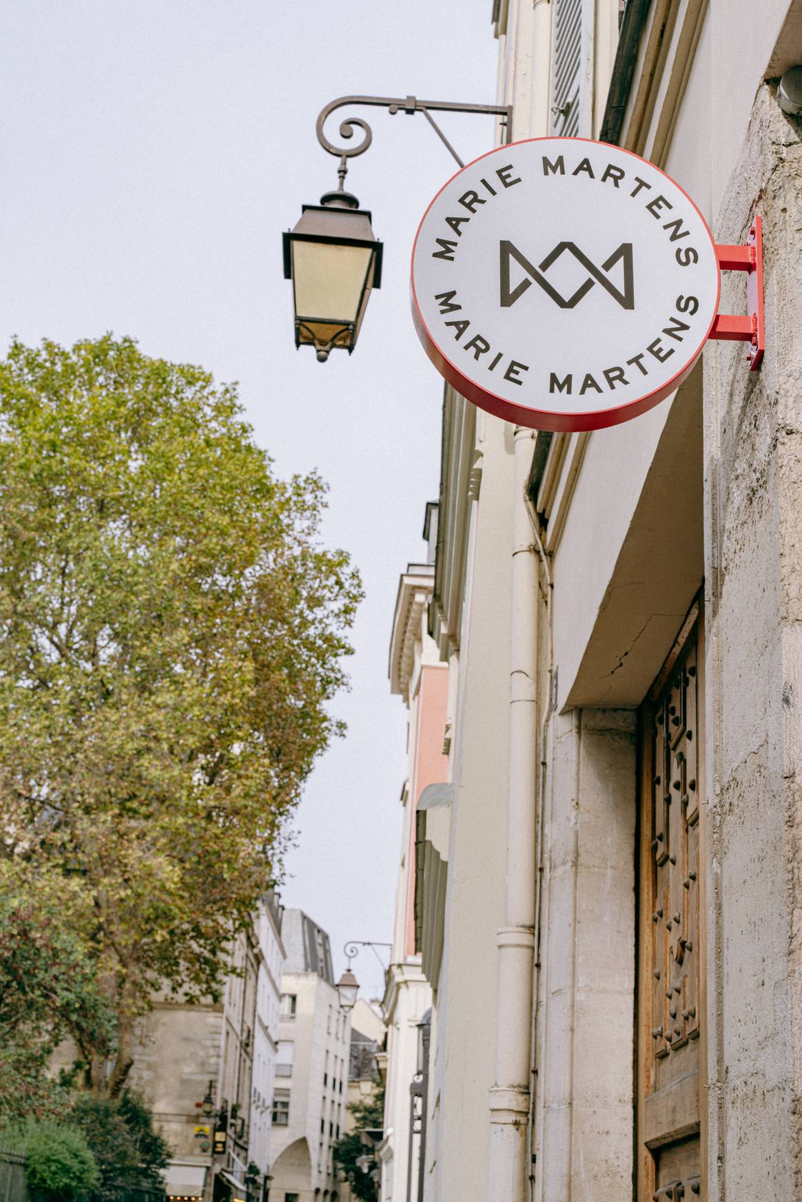 De winkel van Marie Martens in Parijs.