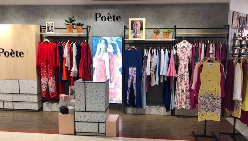 Poète afianza su proceso de renovación