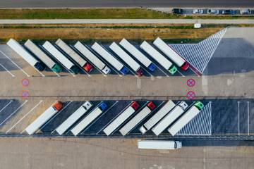 Logistik im Einzelhandel - wie man Retouren optimieren und Verpackungen grüner machen kann