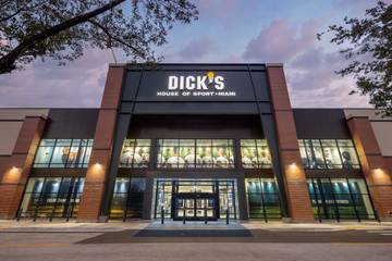 Fusión Dick's-Foot Locker: Los accionistas prefieren acciones a efectivo