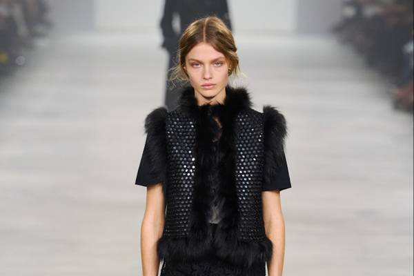 Fendi sfilerà a Roma con la couture