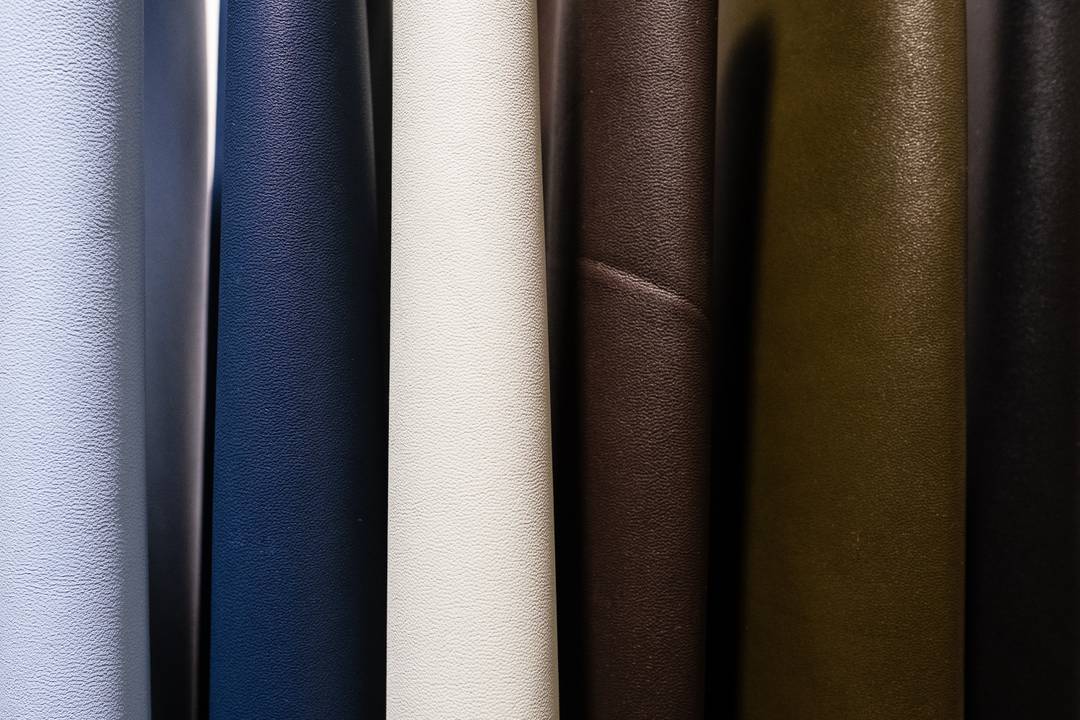 Washable lambskin. Exhibitor: Tanneries Pechdo.