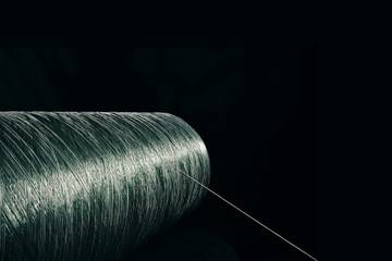 Strategische Partnerschaft: Hugo Boss investiert in nachhaltigen Garnhersteller HeiQ AeoniQ