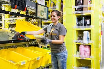Amazon to invest over 700 million USD in training for employees