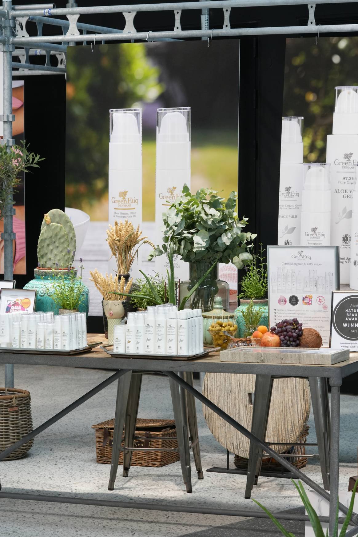CIFF SS24 Messe, Green Etiq Beauty Stand.