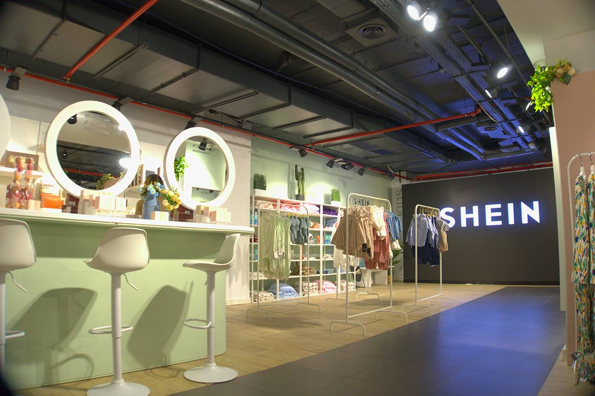 Interior de la nueva pop-up de Shein en el centro comercial ABC Serrano de Madrid, desde el 27 de abril al 5 de mayo de 2024.