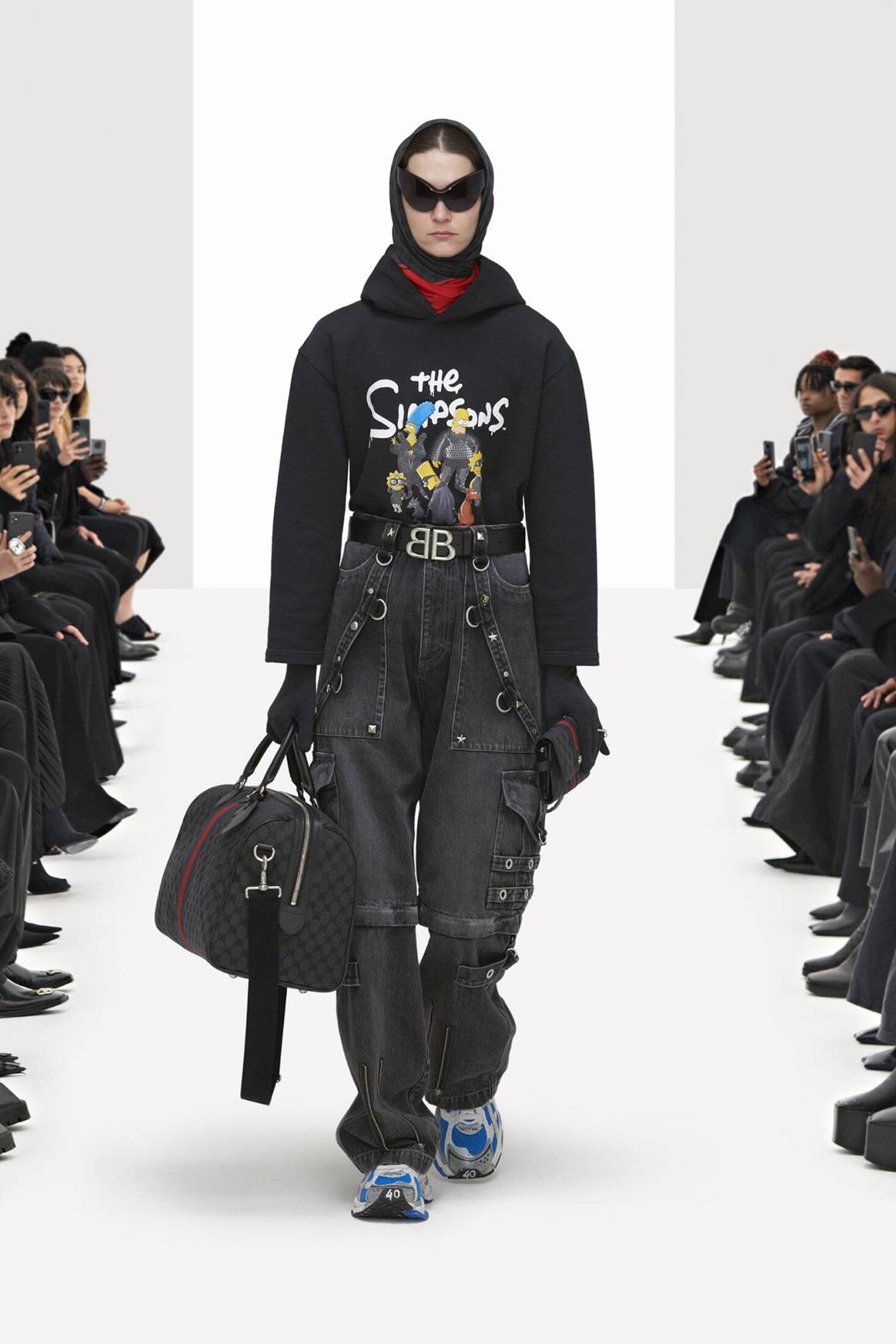 Photo Credits: Balenciaga, colección Primavera 2022.