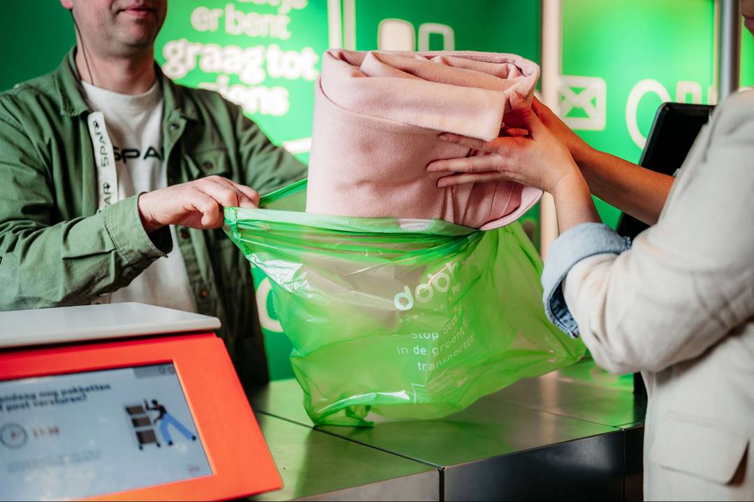 Een Dobbie-PostNL inzamelpunt.