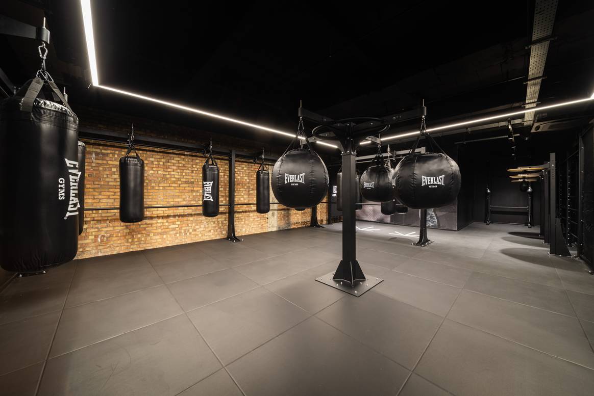 Sports Direct Liverpool flagship on Church Street - Everlast Gym+
