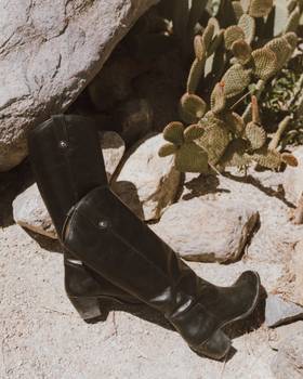 Collection image The Frye Company