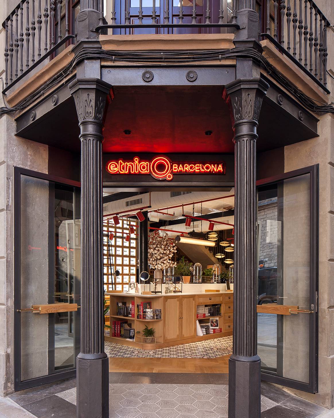 Photo Credits: Flagship store de Etnia Barcelona. Etnia Eyewear Culture.