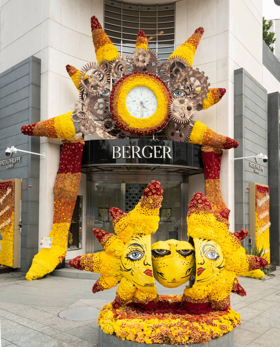 Berger joyeros jugaron con tonos otoñales en su fachada