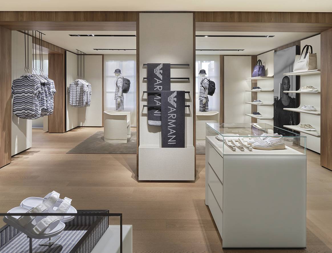 Photo Credits: Nueva tienda de Emporio Armani en Barcelona. Cortesía de Giorgio Armani.