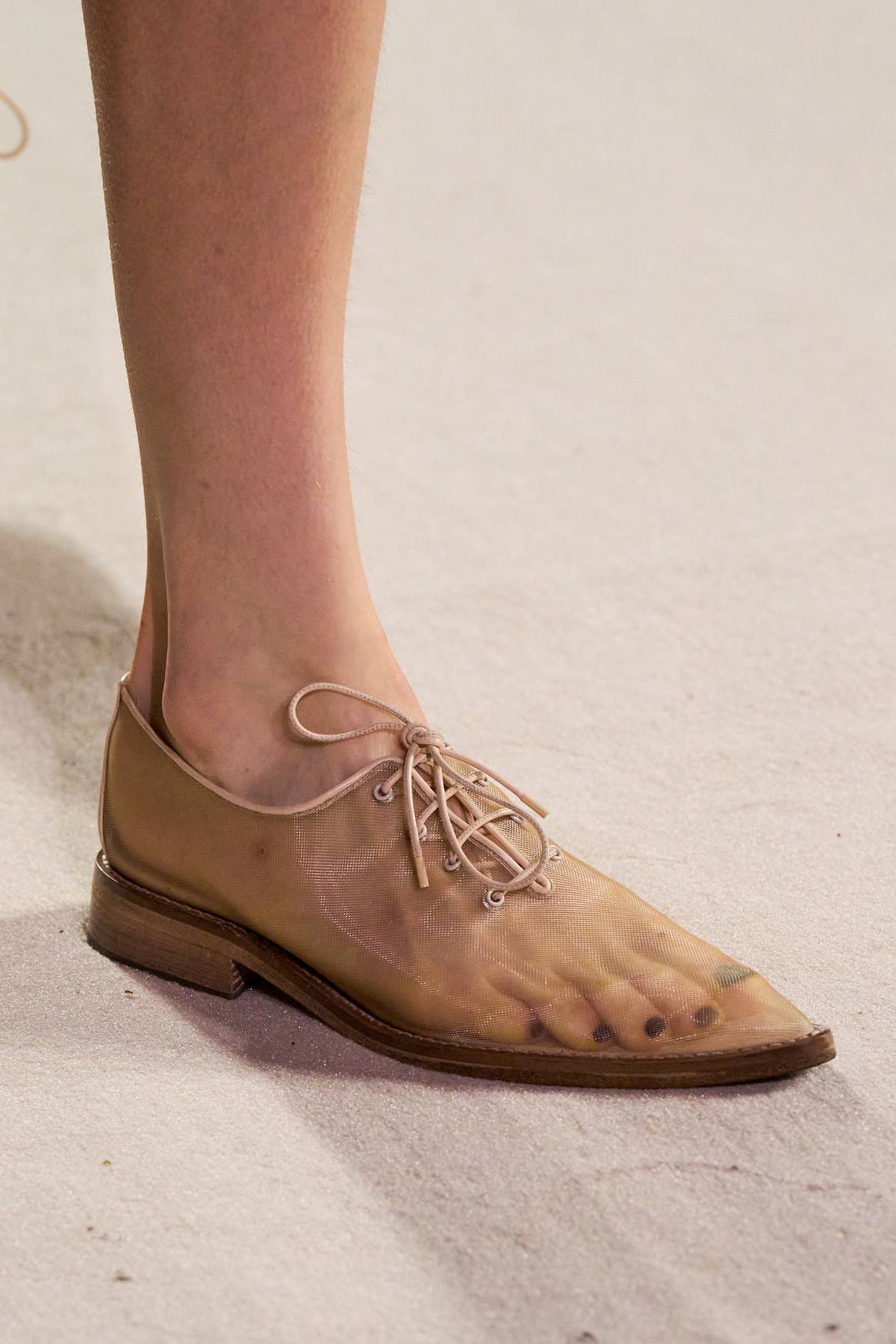 Credits: Victoria Beckham SS25/©Launchmetrics/spotlight