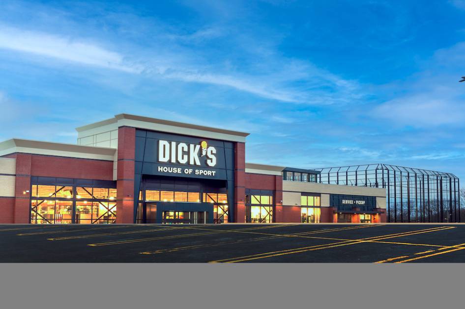 Dick's Sporting Goods store front