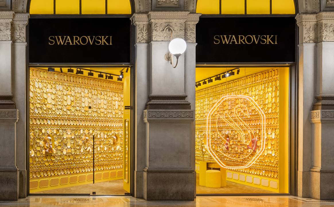 Swarovski investeert in nieuw logo en nieuw winkelconcept
