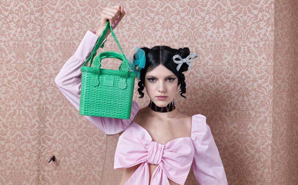専用MELISSA WOMAN COTURNO VIKTOR ＆ROLF ブーツ Melissa continues collaboration with Viktor and Rolf