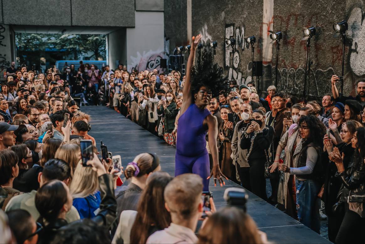 Espectáculo de Voguing en la Platte.Berlín | Foto: iHeartBerlin
