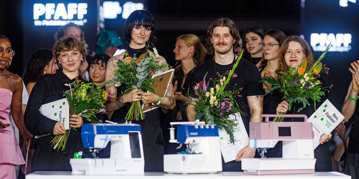Prize winners: Inside in the 4 categories mentioned (from left to right).