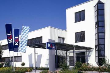 Schuh-Schmid Eigentümer übernimmt Modehändler K&L