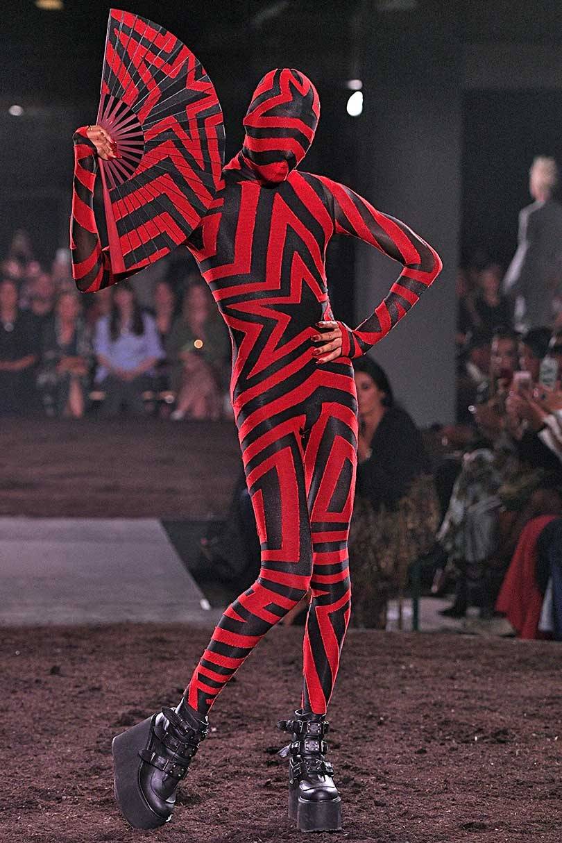 Fashion Week de Londres: Gareth Pugh en mode dystopique