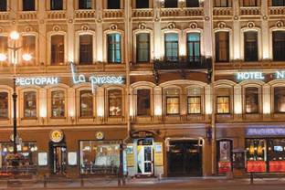 Colliers обновит street retail в Петербурге