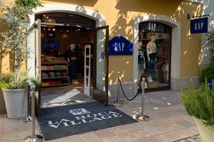 Gap aterriza en La Roca Village con su primera tienda outlet de España