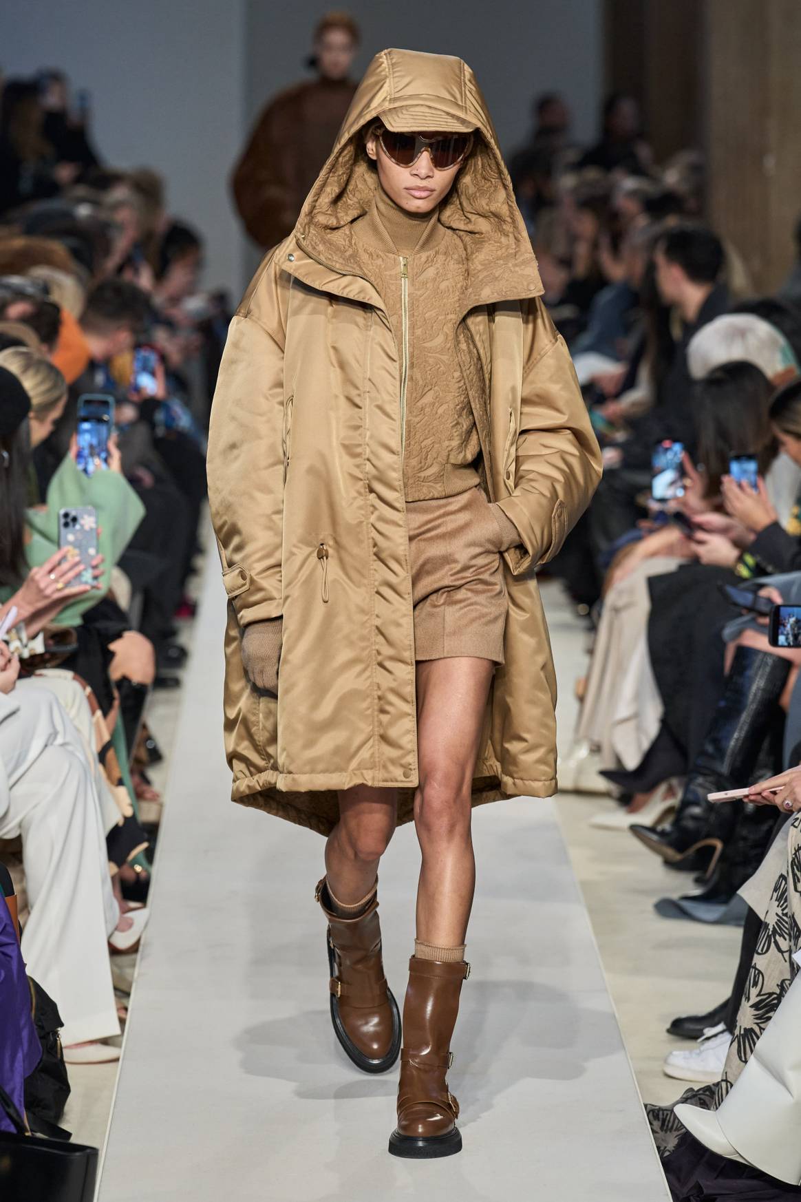 Max Mara, donna, FW 23, courtesy of Max Mara