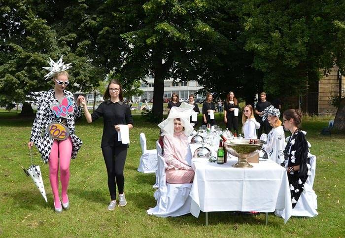 In picture: 'Fashion-picnic' at FH Dresden