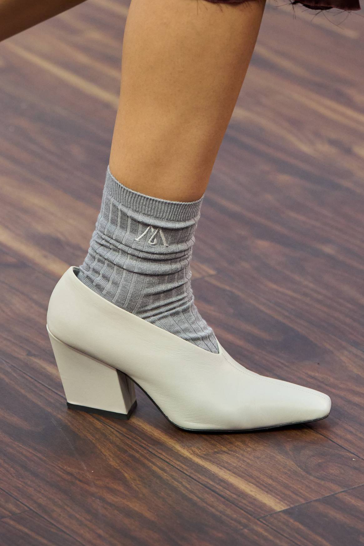 Credits: Mithridate SS26 pump ©Launchmetrics/spotlight
