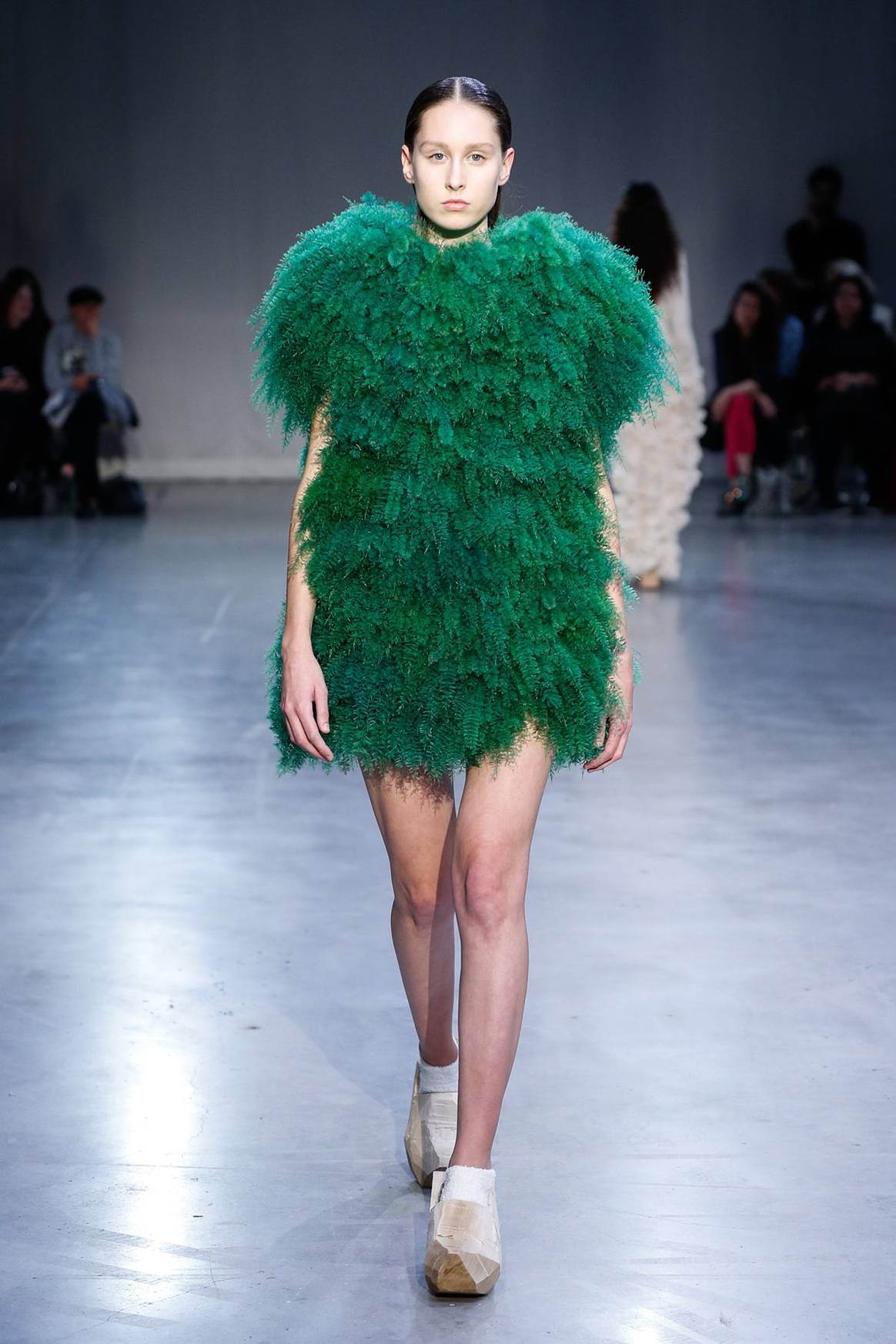 Jonge ontwerpers Sharita Karsten, Tim Dekkers en Weiyu Hung showen op Dutch Sustainable Fashion Week