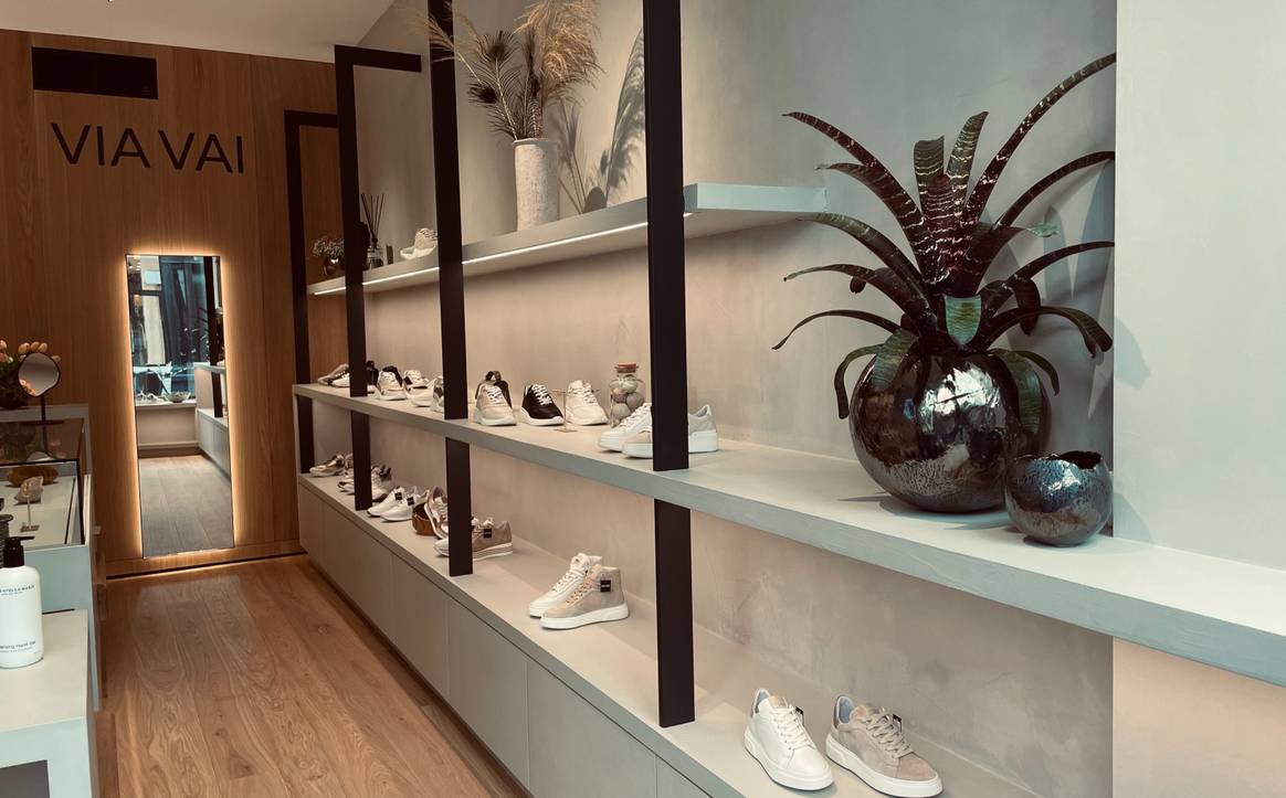Kijken: De eerste brandstore van schoenenmerk Via Vai