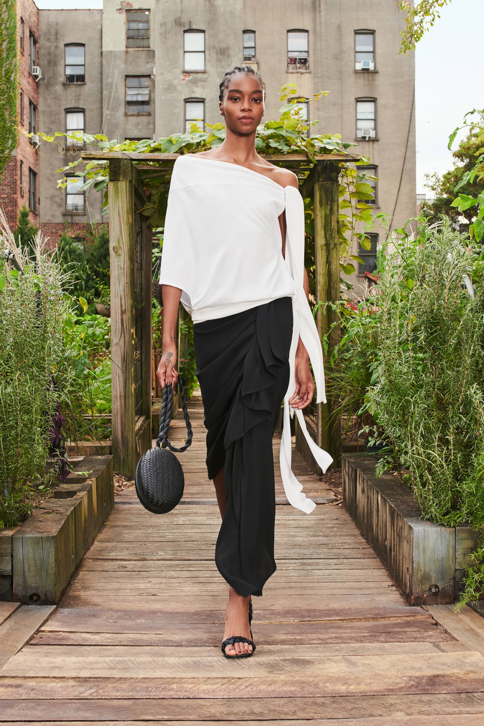 WOMENSWEAR SS21
