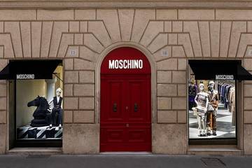 Aeffe, la casa madre di Moschino, registra un calo del fatturato del 21%