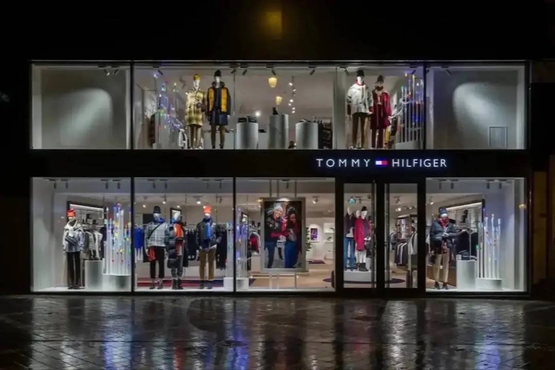 Ein Store von Tommy Hilfiger
